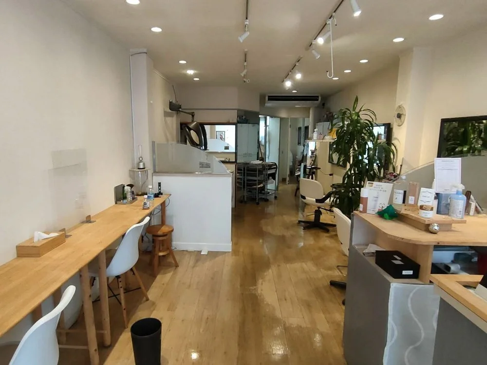 荏原町の美容室・理容室居抜きの内装