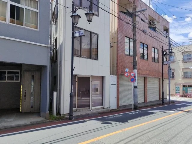 美容室・理容室の居抜き物件の外観