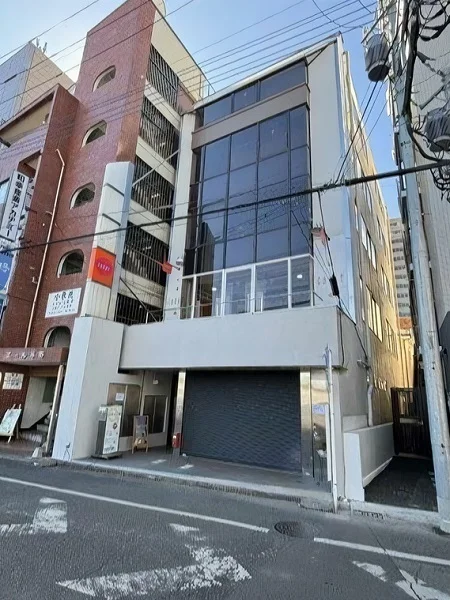 与野のスケルトン店舗物件の外観