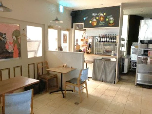 カフェ・喫茶店の居抜き物件の内装