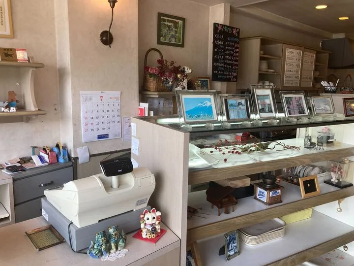 市川大野の居抜き店舗の内装