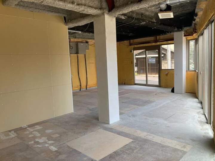 蔵前のスケルトン物件の内装