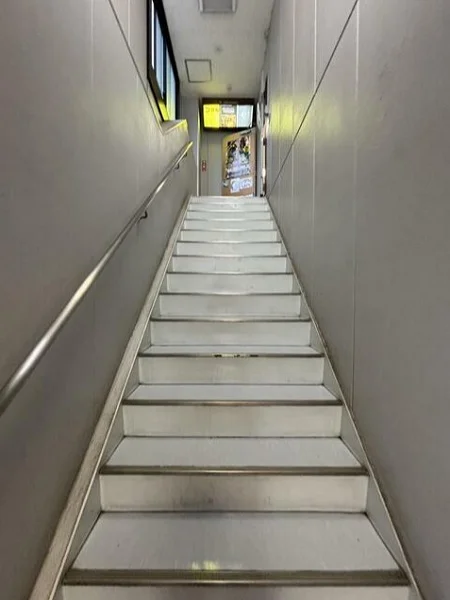 川越の整体・マッサージ居抜きのエントランス