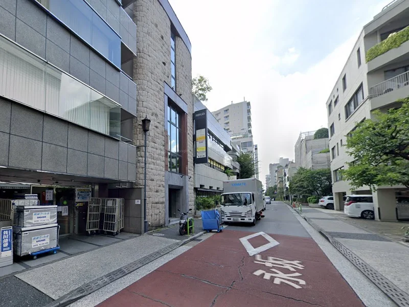 六本木の事務所仕様物件の外観