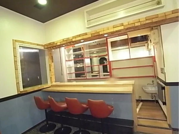 スナック・パブの居抜き物件の内装