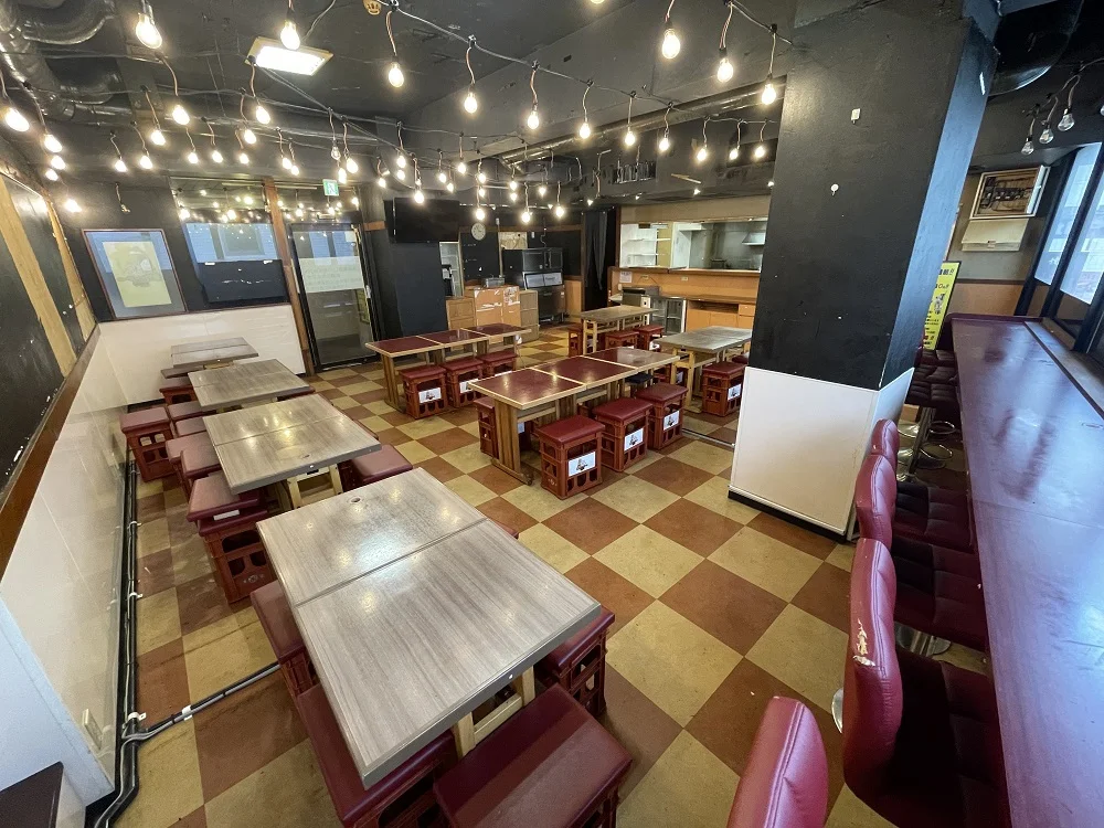 居酒屋の居抜き物件の内装