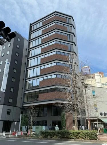 貸店舗(スケルトン)の外観