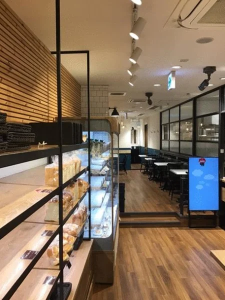 川口のカフェ・喫茶店居抜きの内装