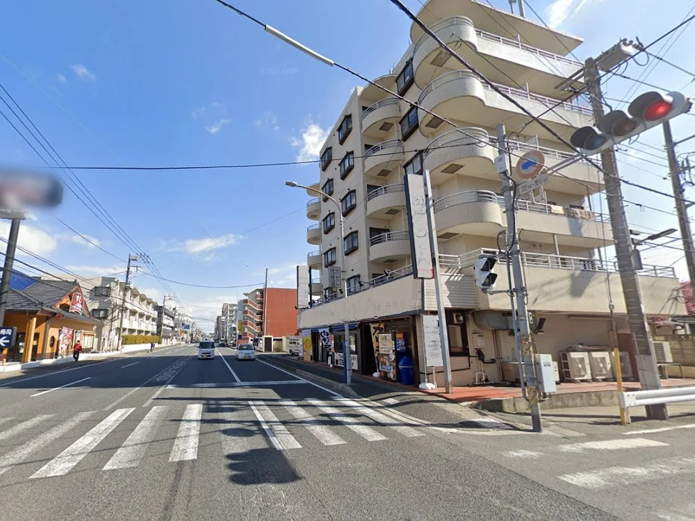 貸店舗(スケルトン)の外観