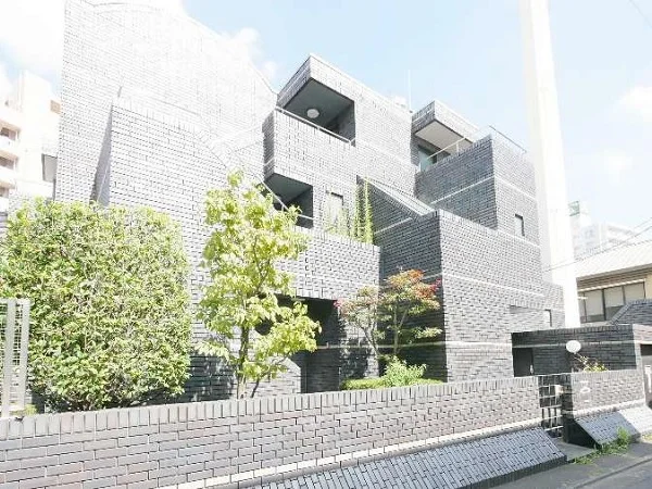 金町の事務所仕様物件の外観