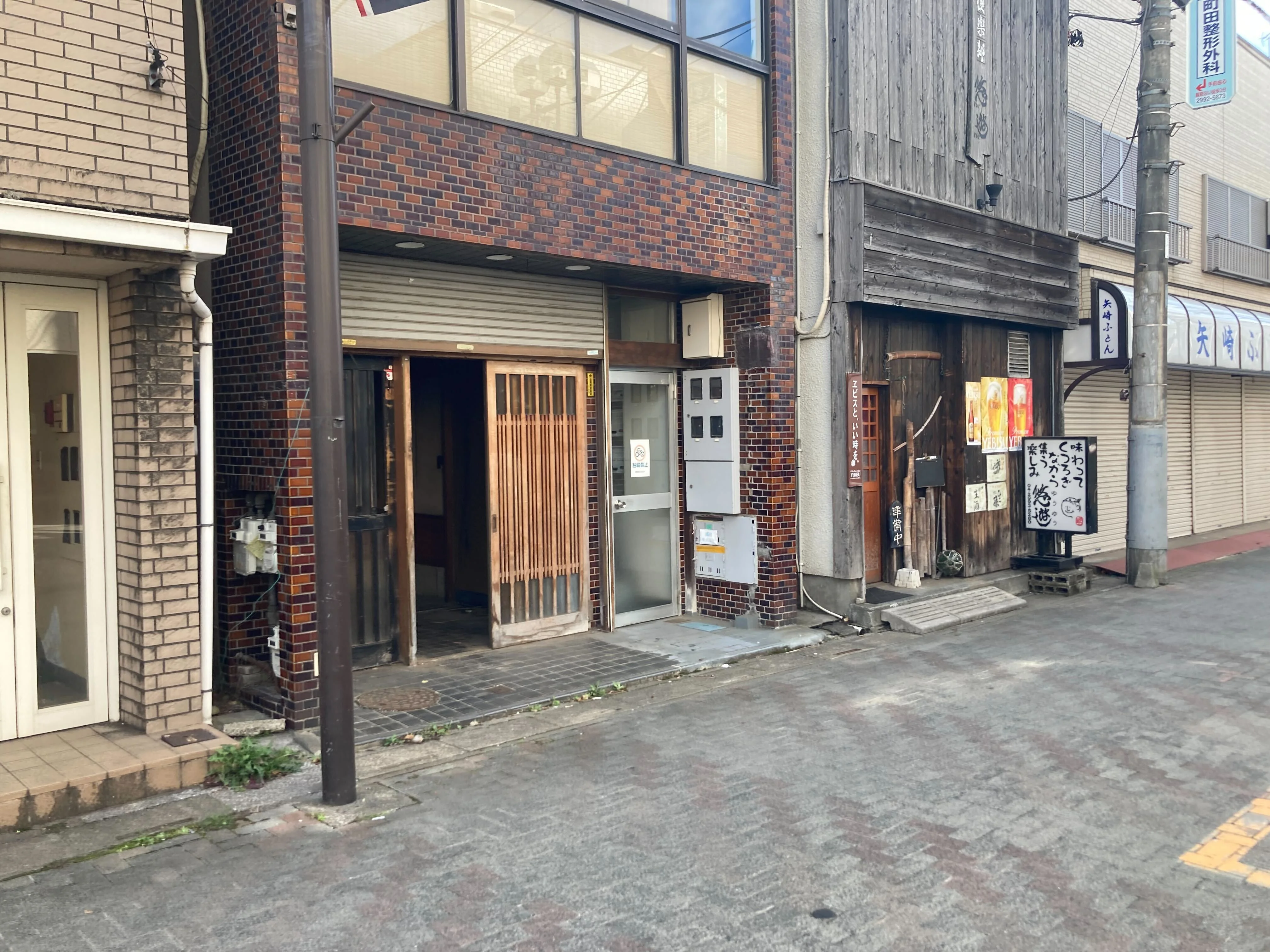 新所沢の居抜き店舗の外観
