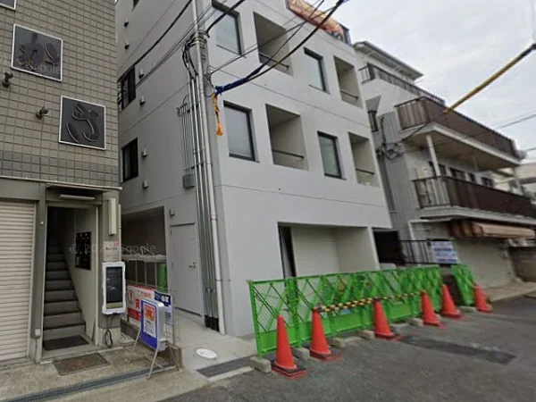 ひばりヶ丘のスケルトン物件の外観