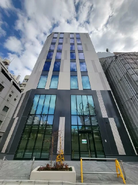 池袋の事務所仕様店舗物件の外観