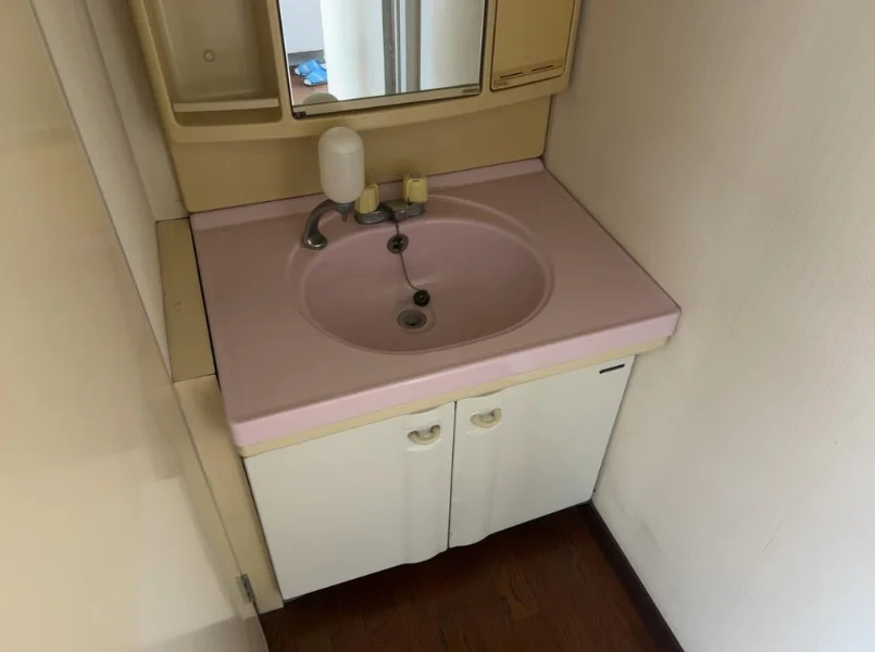 川崎大師の居抜き店舗の内装