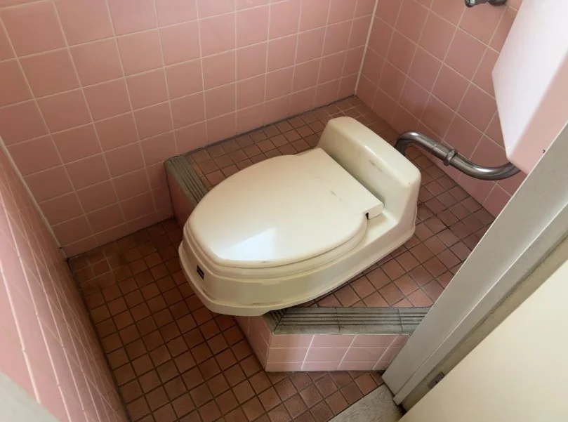 川崎大師の美容室・理容室居抜きの内装