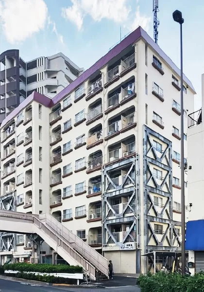 貸店舗(事務所仕様)の外観