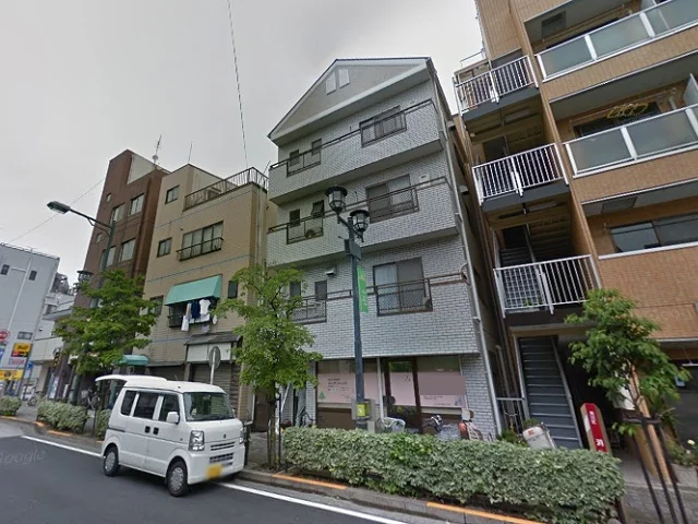 小台の事務所仕様店舗物件の外観