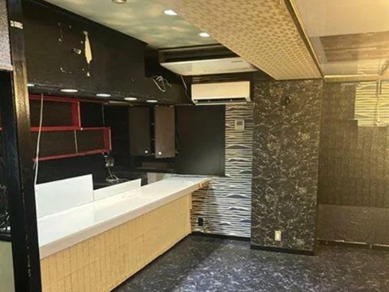 横須賀中央の居抜き店舗の内装