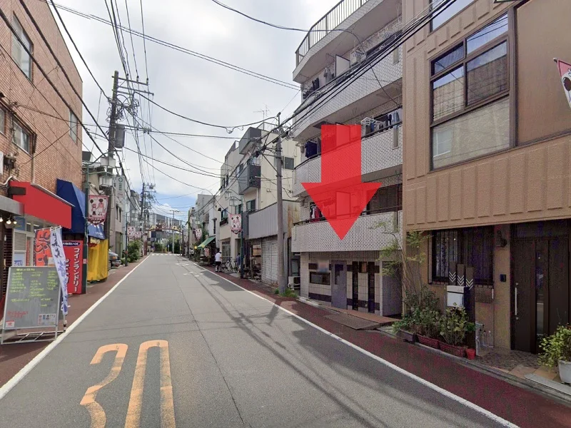 小竹向原のスケルトン物件の外観