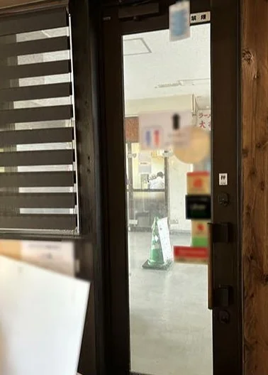 山手の居抜き店舗の内装