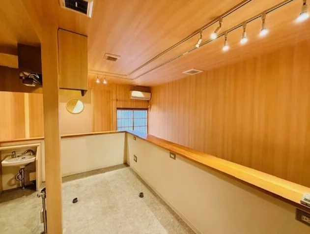 焼鳥・焼きとんの居抜き物件の厨房