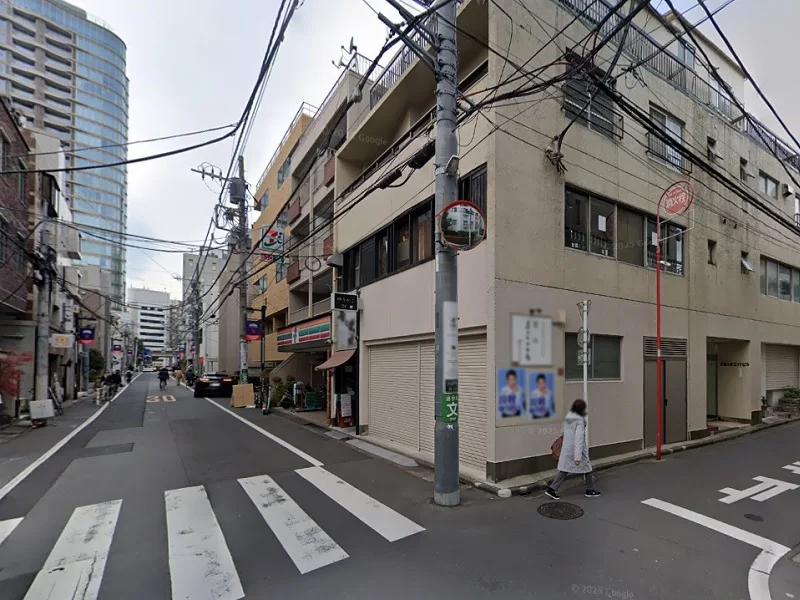 北参道の居抜き店舗の外観