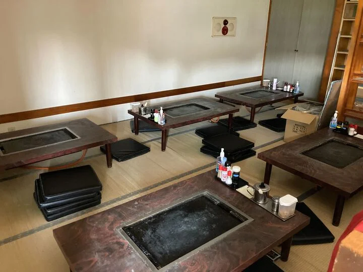 お好み焼きの居抜き物件の内装