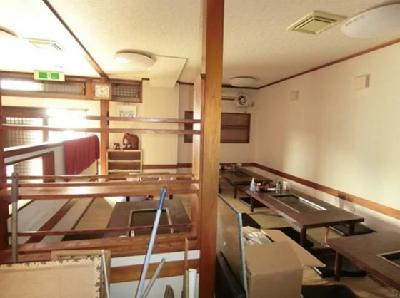 お好み焼きの居抜き物件の内装