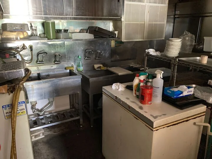新松戸の居抜き店舗の厨房
