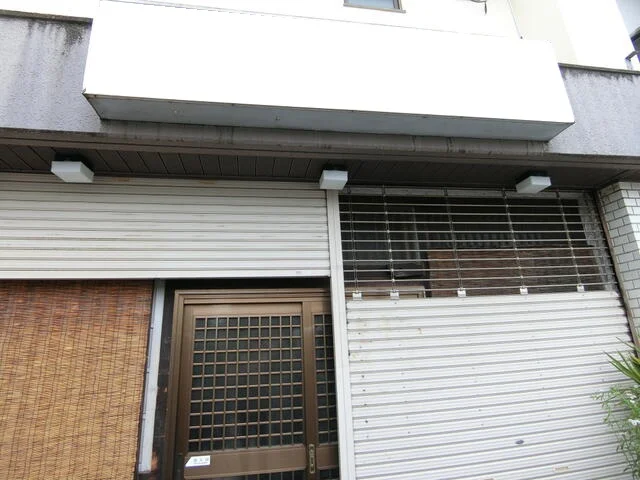 新松戸のお好み焼き居抜きの外観