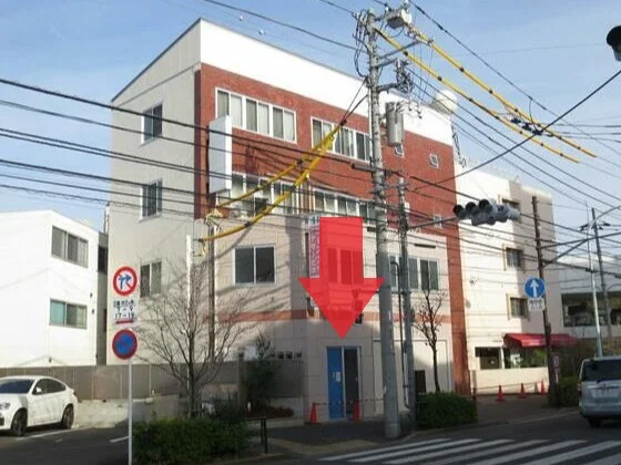 貸店舗(事務所仕様)の外観