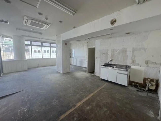 杉田のスケルトン物件の内装