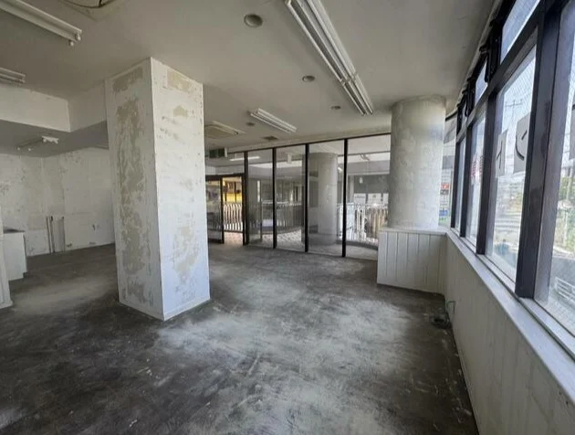 杉田のスケルトン物件の内装