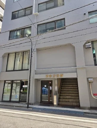 貸店舗(事務所仕様)の外観