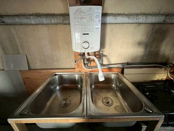 イタリアンの居抜き物件の厨房
