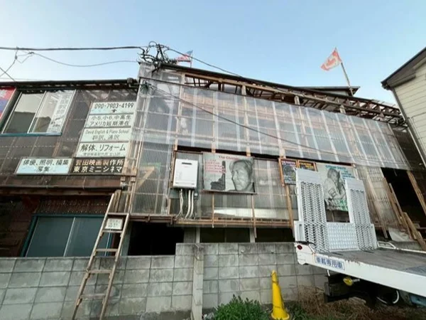 小台の居抜き店舗の外観