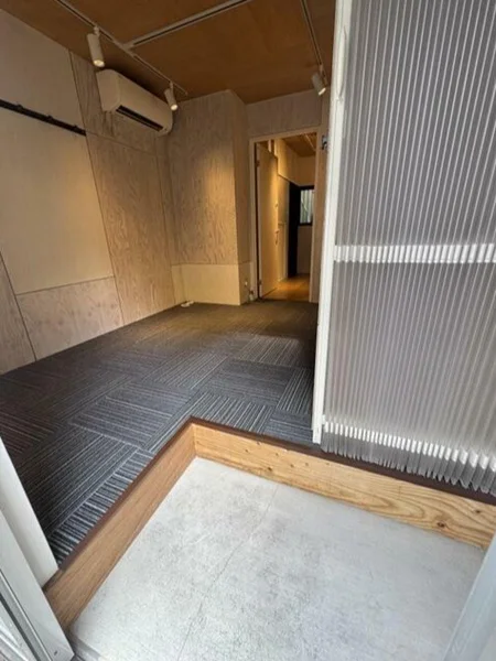 貸店舗(事務所仕様)の内装