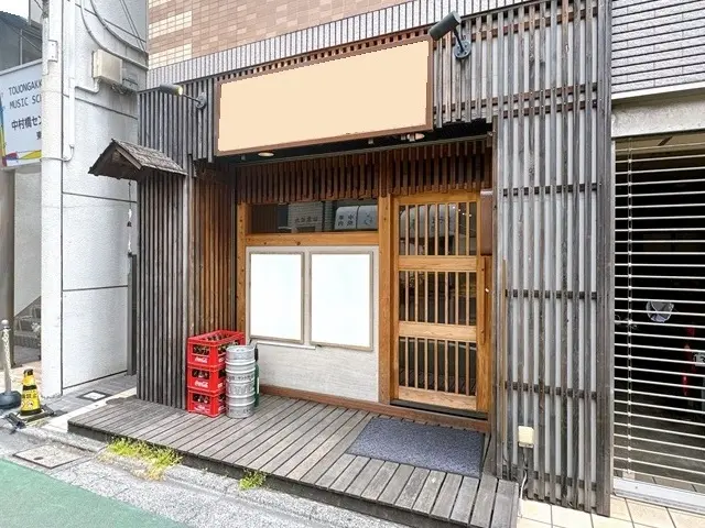 寿司の居抜き物件の外観