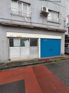 川崎のセントラルキッチン居抜きの外観