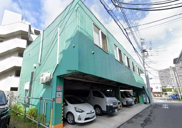 八坂のスケルトン店舗物件の外観