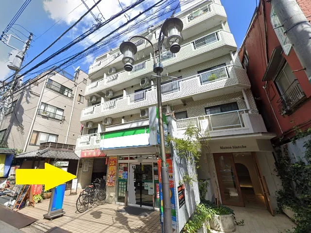 貸店舗(スケルトン)の外観