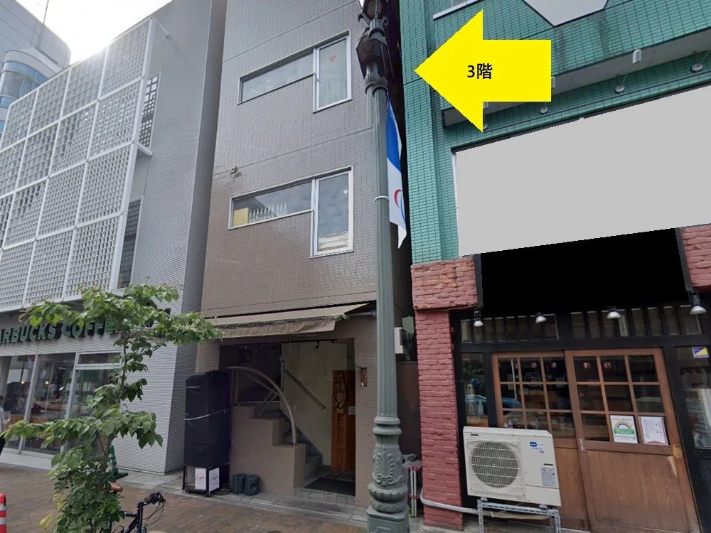 広尾のスケルトン店舗物件の外観