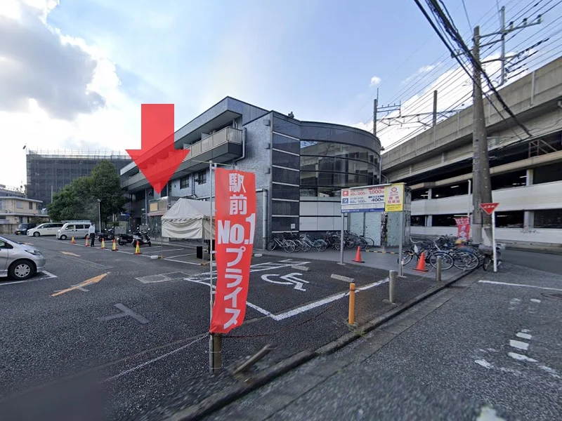 武蔵中原のスケルトン店舗物件の外観