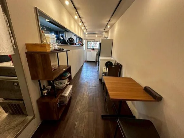 中村橋の居抜き店舗の内装