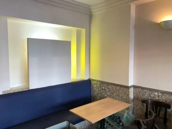 石川町の居抜き店舗の内装