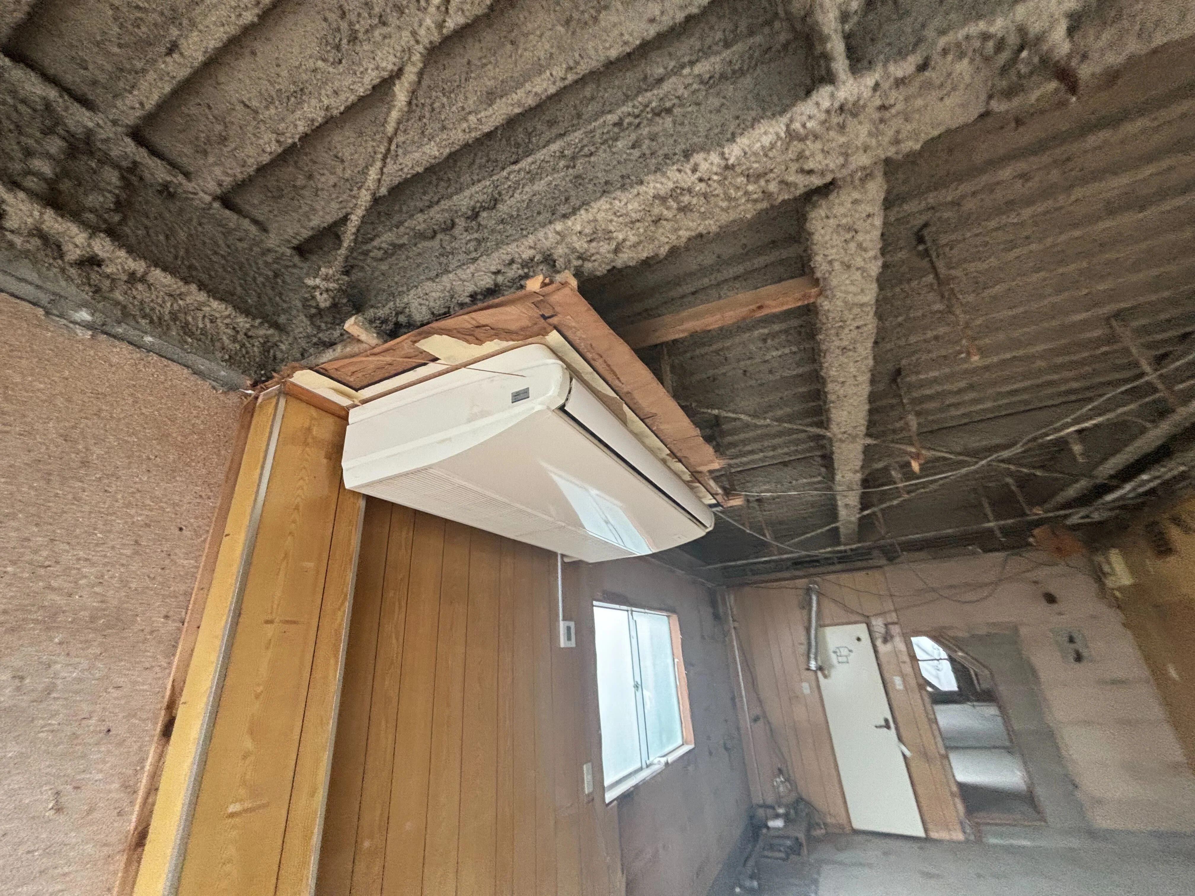 北千住のスケルトン物件の内装