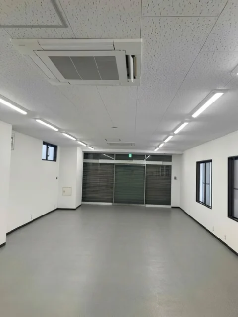 北八王子の事務所仕様物件の内装