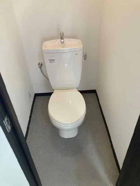 北八王子の事務所仕様店舗物件の内装