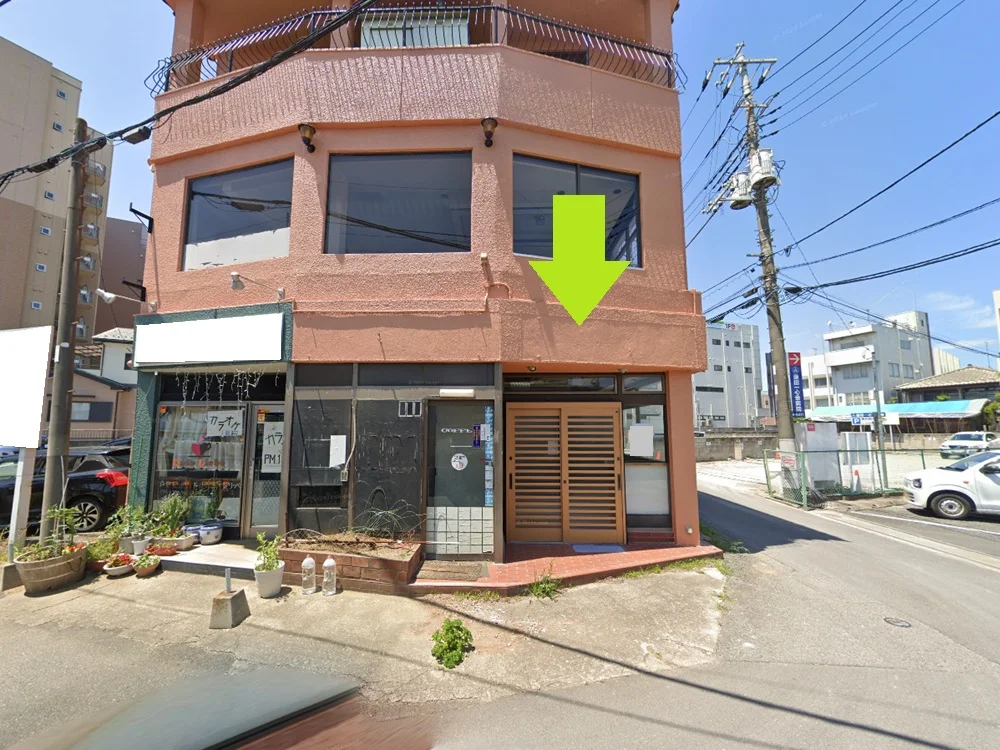 蓮田のスケルトン店舗物件の外観