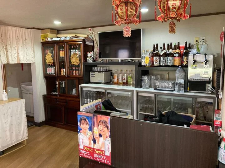 蕨の中華料理居抜きの内装